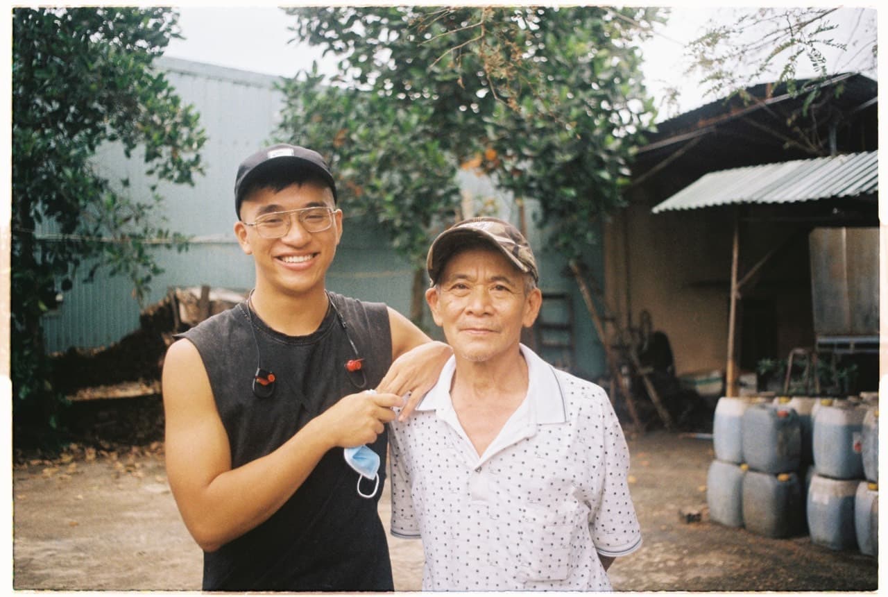 Cha truyền con nối